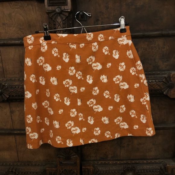 👢A&F Orange Floral Skirt🧡 - Picture 5 of 5